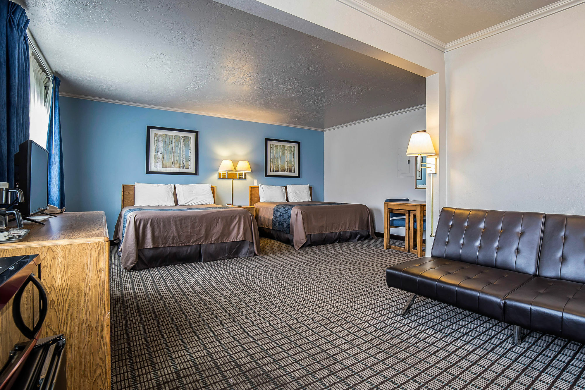 Econo Lodge Inn & Suites Logan Dış mekan fotoğraf